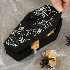 Arkku magneettilukolla