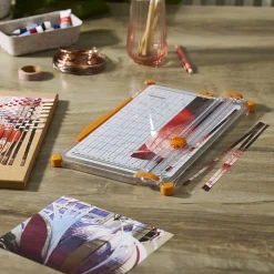 Fiskars Paperileikkuri