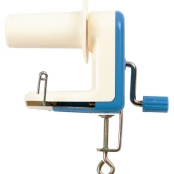 Wool winder